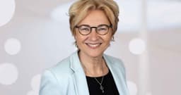Prof. dr. Julia van Weert